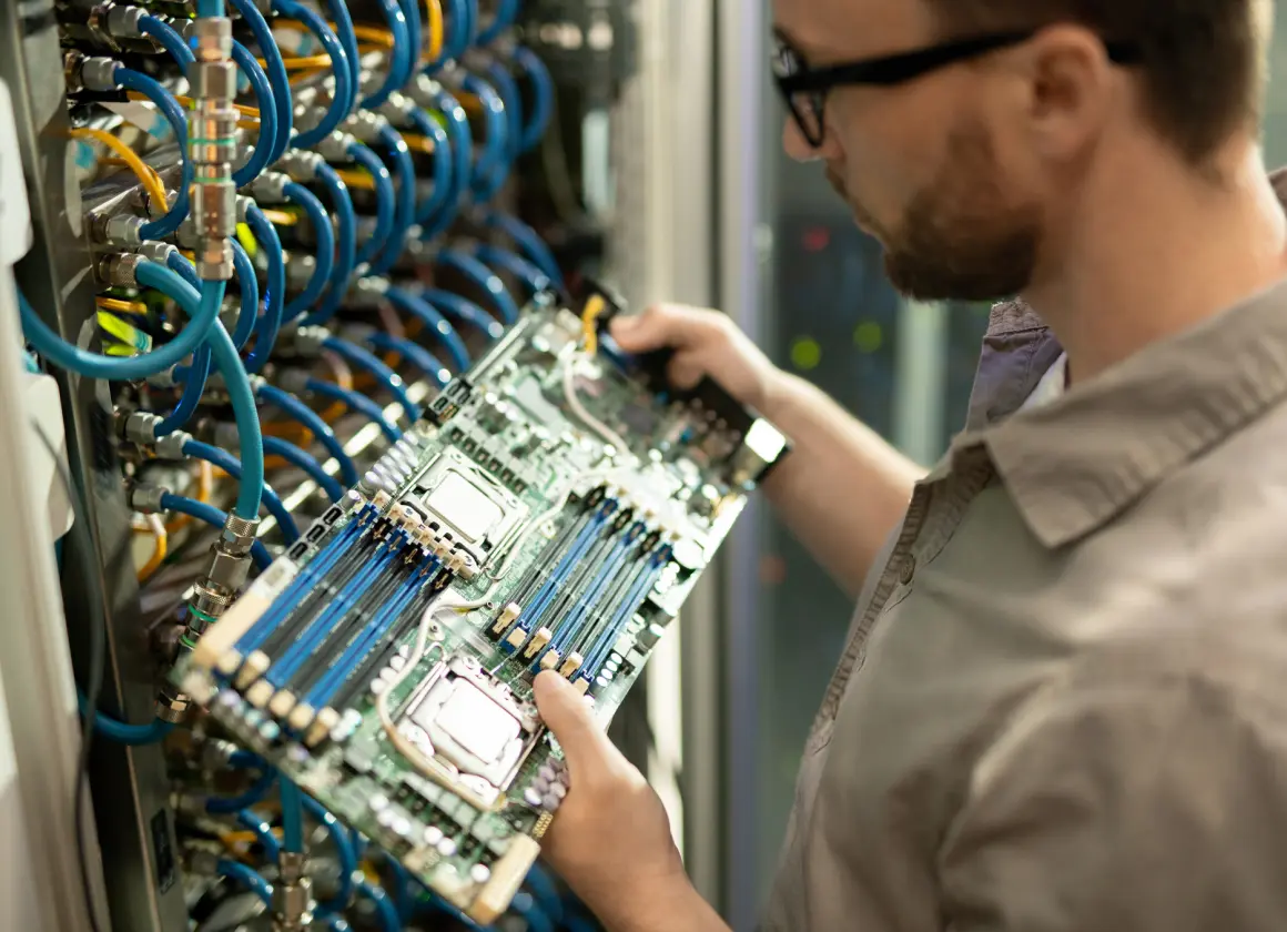 img when disaster strikes is your business ready